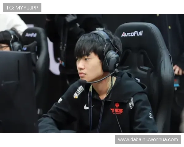 CSGO耐力排名更新LNG战队创下新高引发关注与讨论