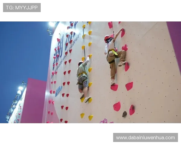 全国街舞大赛特别报道:武汉攀岩队勇攀高峰的奋斗与荣耀之路 全国街舞大赛特别报道:武汉攀岩队勇攀高峰的奋斗与荣耀之路