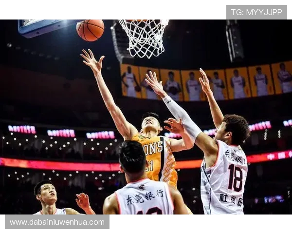 精彩回放广东队与广厦队激烈对决全场精彩瞬间尽在录像回放中