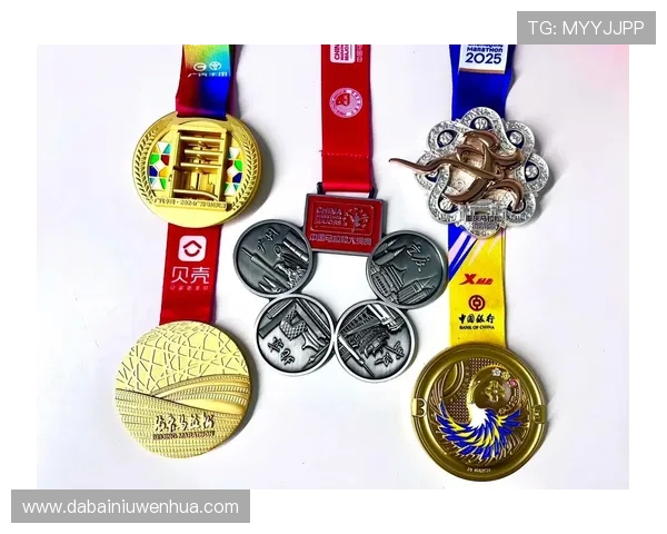 重庆飞盘队在马拉松大满贯积分榜中以70分稳居第一名展现强劲实力 重庆飞盘队在马拉松大满贯积分榜中以70分稳居第一名展现强劲实力