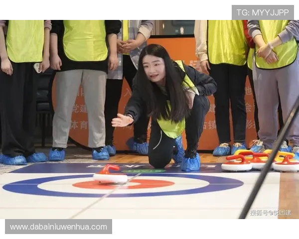 张娜独家分享飞盘技巧与心得体会助你轻松掌握这项运动的乐趣与魅力