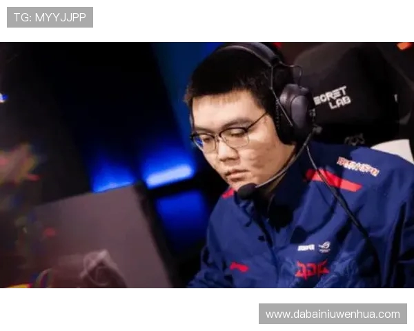 热议CSGO：JDG战队意识转变带来的全新战略思考与战术革新