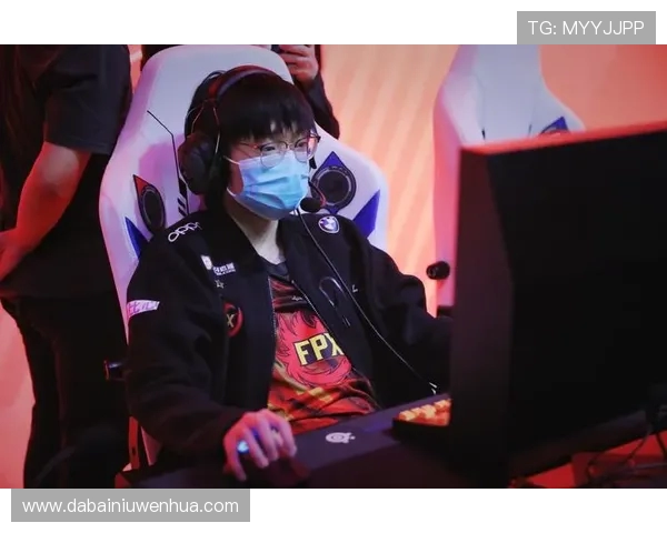 FPX在CSGO比赛中的进攻策略分析与成败得失探讨 FPX在CSGO比赛中的进攻策略分析与成败得失探讨